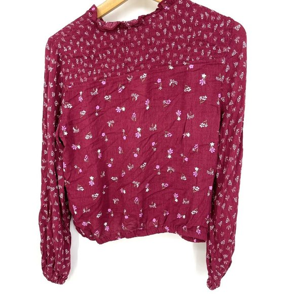 Small NWT Hippie Rose Juniors' Printed Top - Picture 4 of 5